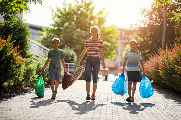 Best Commercial Cleanout Services  in Hollandale, MS