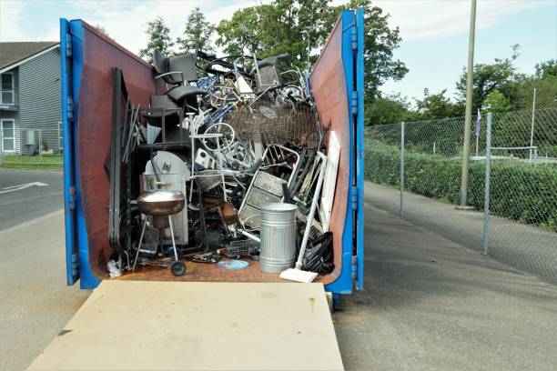 Best Attic Cleanout Services  in Hollandale, MS